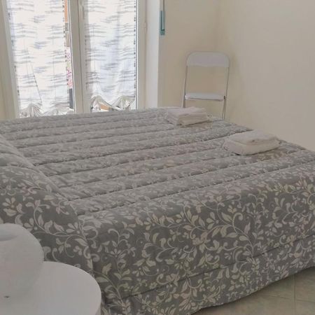 Il Soffione Home ซาแลร์โน ภายนอก รูปภาพ