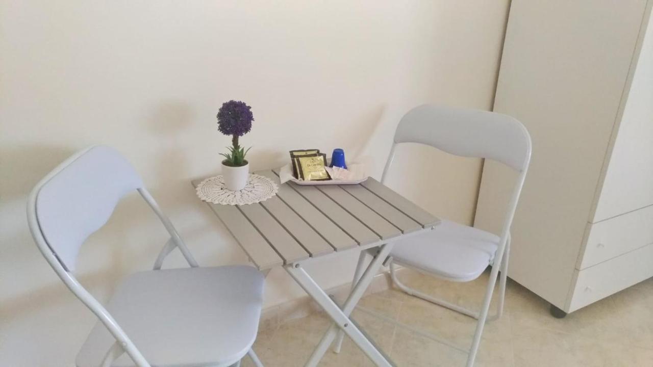 Il Soffione Home ซาแลร์โน ภายนอก รูปภาพ