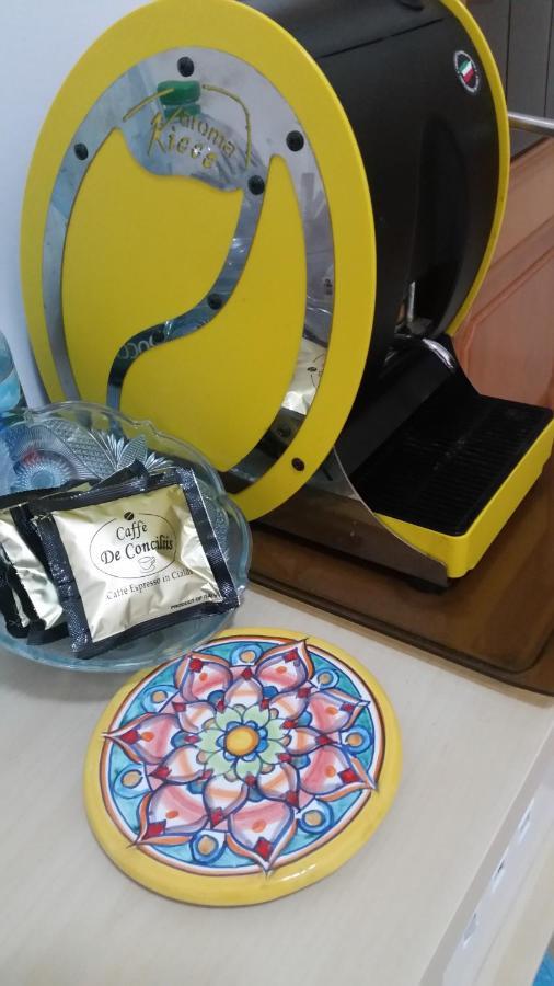 Il Soffione Home ซาแลร์โน ภายนอก รูปภาพ